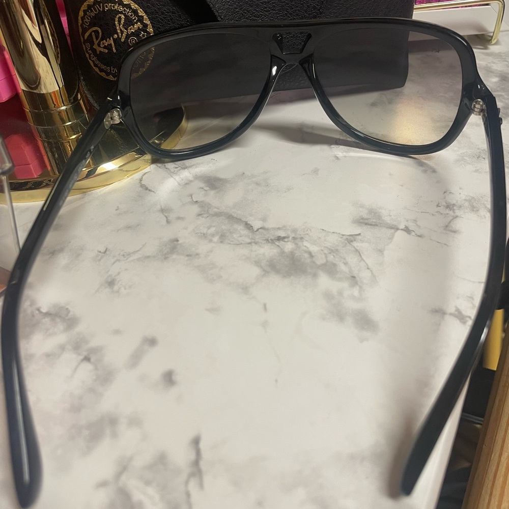 Used Ray-Bans